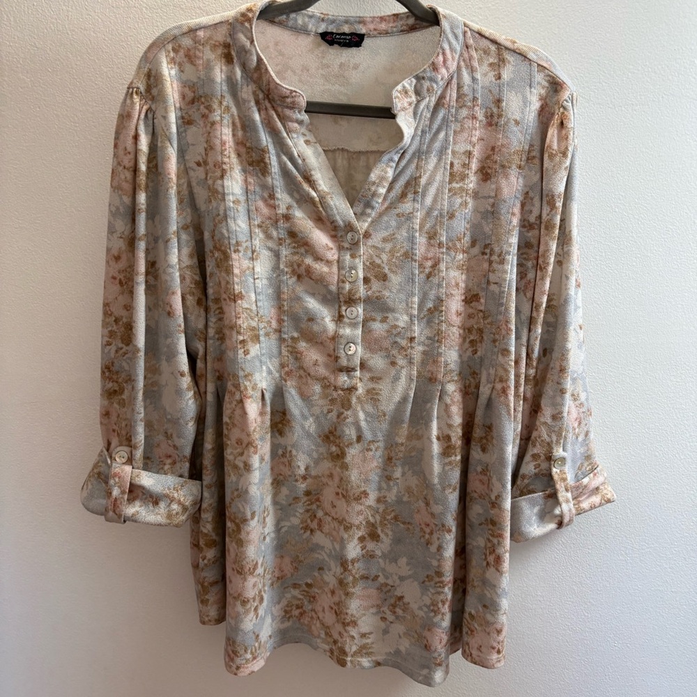 Cocomo Pastel Floral Stretch Flannel V-Neck Blouse 2X